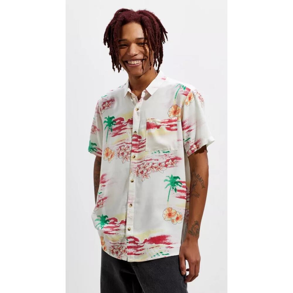 Rolla’s Bon Spicoli Short Sleeve Button-Down Shirt - size L